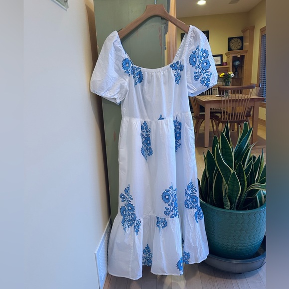J. Crew Women’s Cotton Floral Puff Sleeve Tiered Midi Dress Blue/White Sz 4 NWT - Picture 16 of 16
